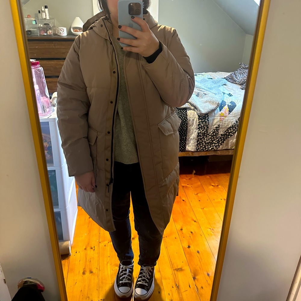 Everlane size medium burnt sugar coat
